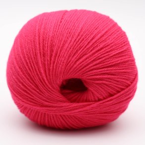 Kremke Soul Wool - The Merry Merino 220 uldgarn GOTS - Hot Pink 11 - 50g