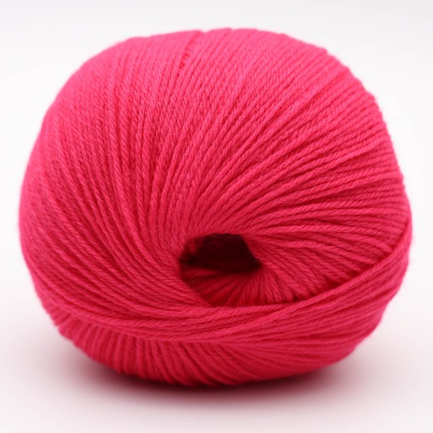 Kremke Soul Wool - The Merry Merino 220 uldgarn GOTS - Hot Pink 11 - 50g
