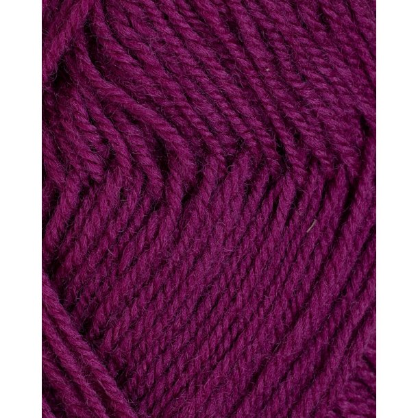 Rauma - 3-tr�det uldgarn - R�dlilla 141 - 50g