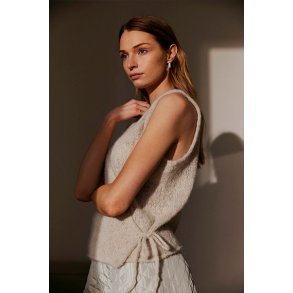 Rauma - Opskrift - Mari Omslagsvest - 412-1