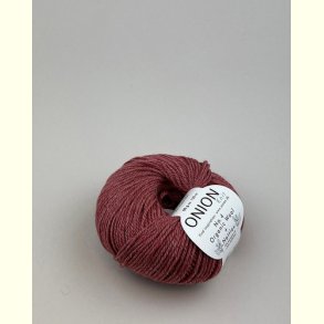 Onion Garn - No.4 Organic Wool + Nettles - uld/n�ldefiber garn - Marsala 827 - 50g