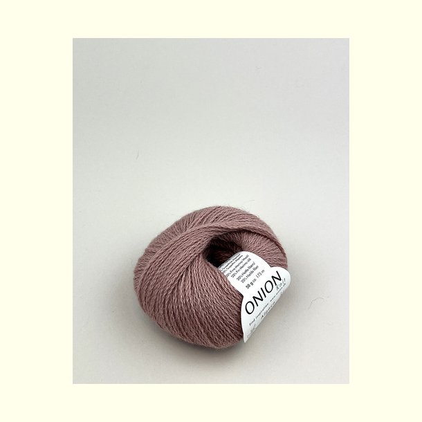 Onion Garn - Alpaca + Merino + Nettles - Laks (1204) - 50g