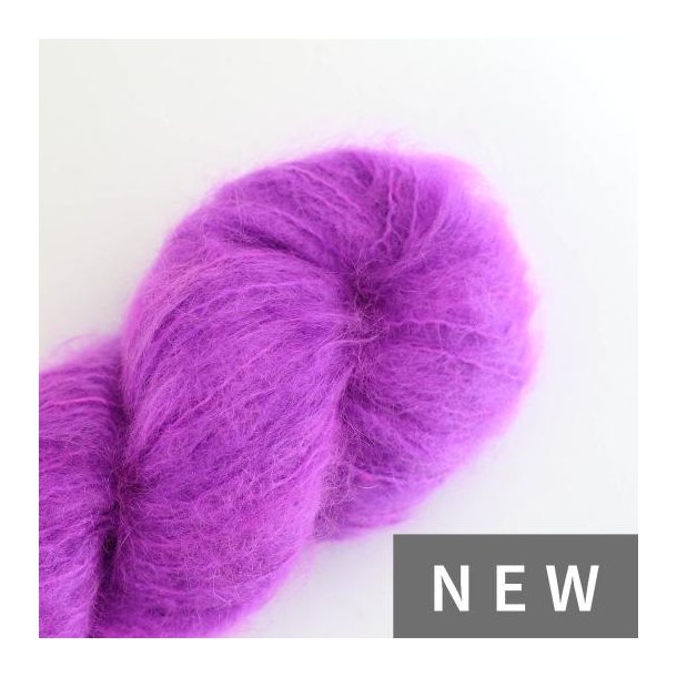 Cowgirlblues - Fluffy Mohair garn Solids - African Violet - 100g