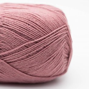 Kremke Soul Wool - Edelweiss Classic 4ply - uld/strmpegarn - Baby Pink 404 - 100g