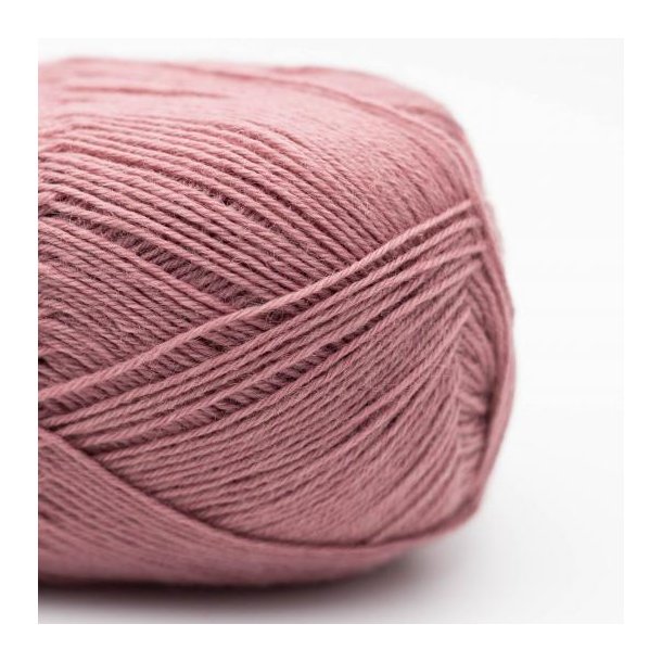 Kremke Soul Wool - Edelweiss Classic 4ply - uld/strmpegarn - Baby Pink 404 - 100g