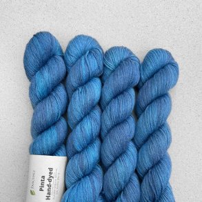 Pascuali - Pinta hndfarvet - silke/ramie/merino uldgarn - Blue Lagoon (202) - 50g