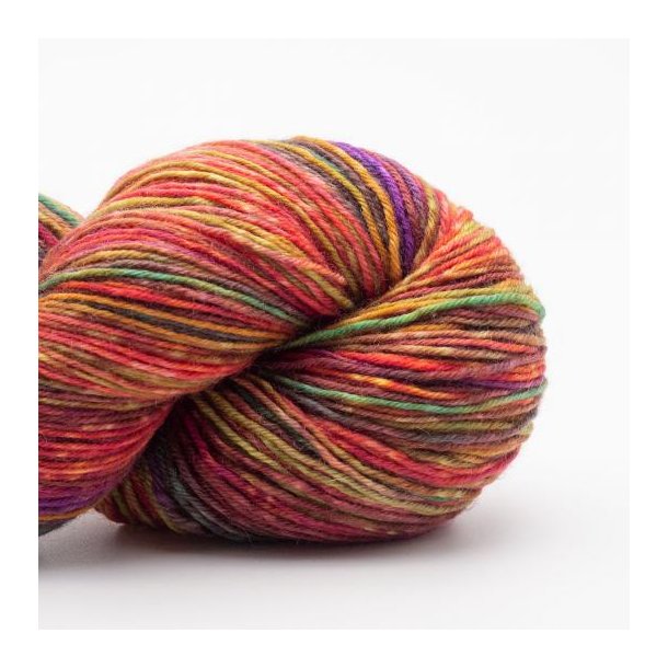 Kremke Soul Wool - Lazy Lion Strmpegarn - merino uld - Brittas Favourite self-stripping (008) - 100g