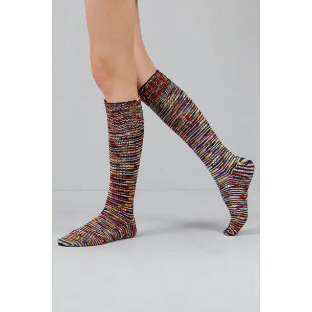 Gusto Wool - Carmen - merinould/strmpegarn - Fv. 1402 - 100g