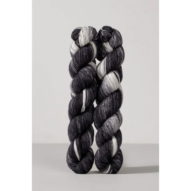 Gusto Wool - Echoes - merinould/strmpegarn - Fv. 1511 - 2x50g