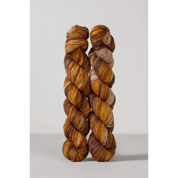 Gusto Wool - Echoes - merinould/strmpegarn - Fv. 1513 - 2x50g