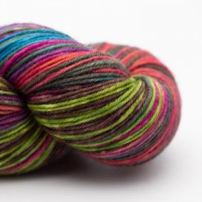 *Kremke Soul Wool - Lazy Lion Strmpegarn - merino uld - Blomstereng (007) - 100g