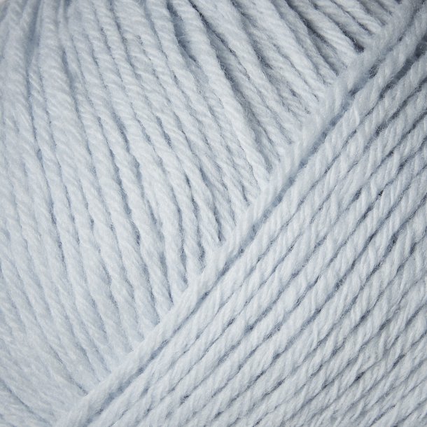 Knitting for Olive - Heavy Merino - Merino uldgarn - Isbl� - 50g