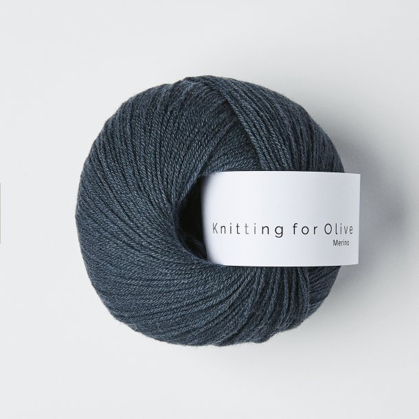 Knitting for Olive - Merino (RWS) - Dyb Petroelumsbl - 50g