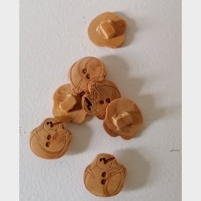 Knap 2-hul i tr med snemand - 18mm