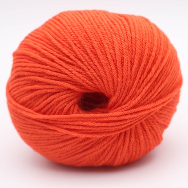 Kremke Soul Wool - The Merry Merino 140 uldgarn GOTS - Blood Orange 09 - 50g