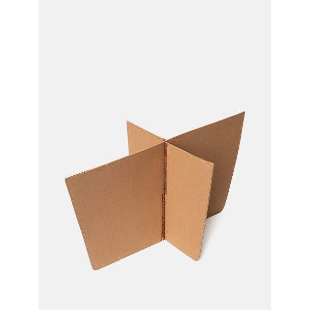 RE:DESIGNED - L�g + rumdeler til Project 72 - Woodsmoke