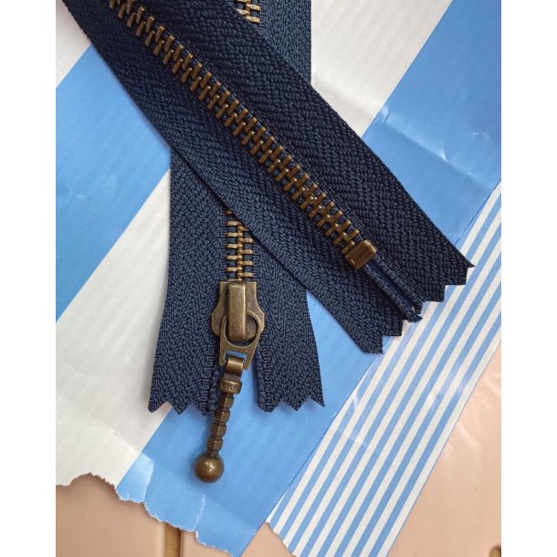 PetiteKnit lynls - 35 cm - Navy