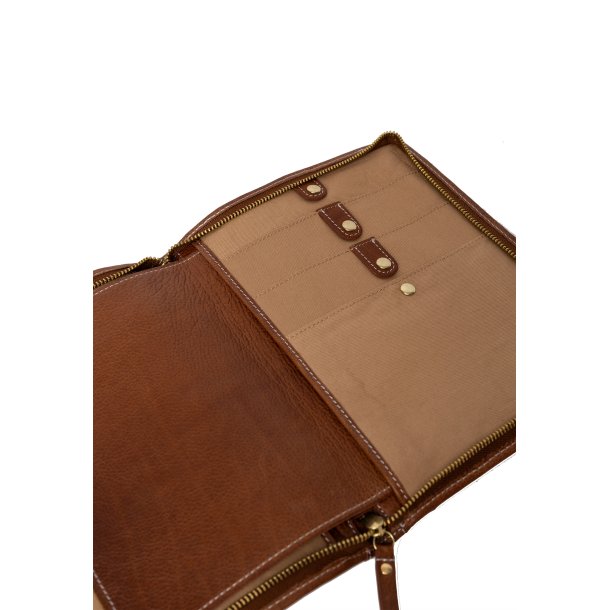 RE:DESIGNED PROJECT - Project 8 - Walnut/Gold - 100% l�der