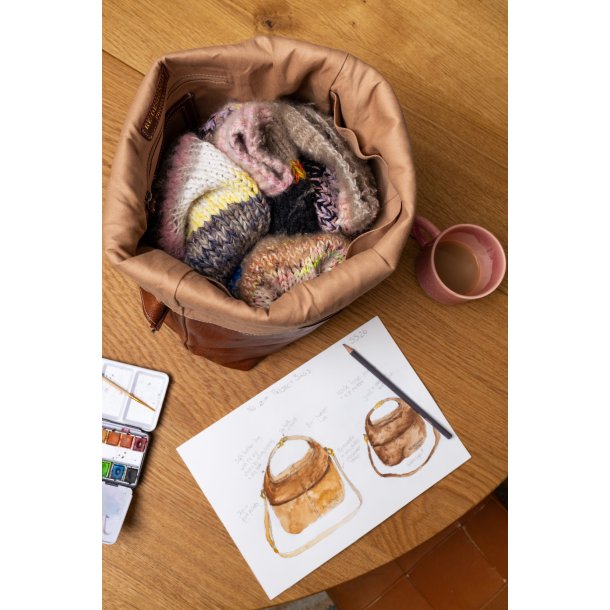 RE:DESIGNED PROJECT - Project 100 - Walnut - 100% l�der