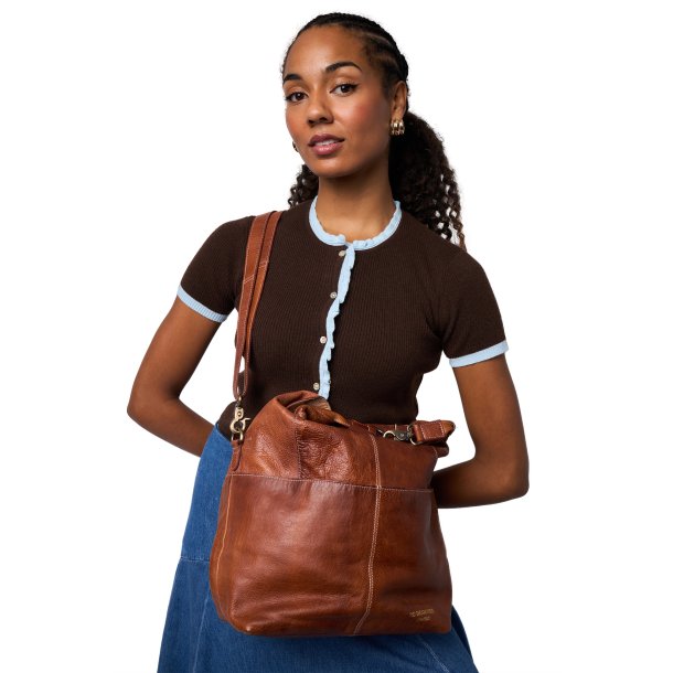 RE:DESIGNED PROJECT - Project 100 - Walnut - 100% l�der