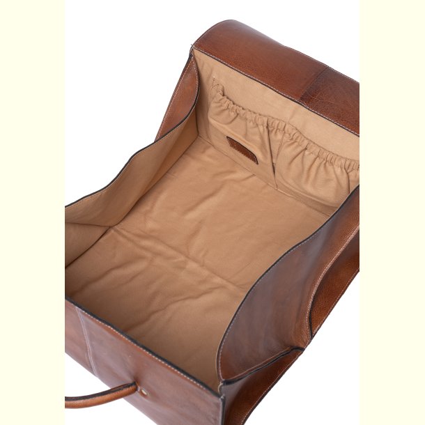 RE:DESIGNED PROJECT - Project 115 - Walnut - 100% l�der