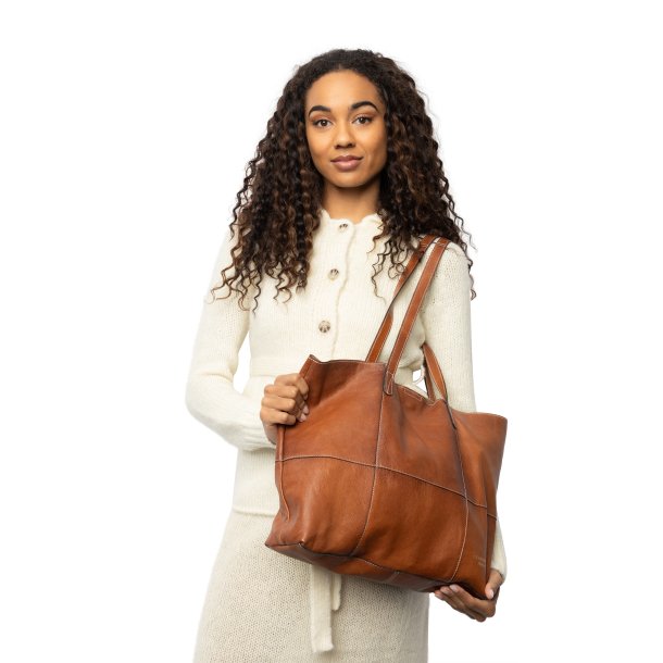 RE:DESIGNED PROJECT - Project 19 - Walnut/Gold - 100% l�der