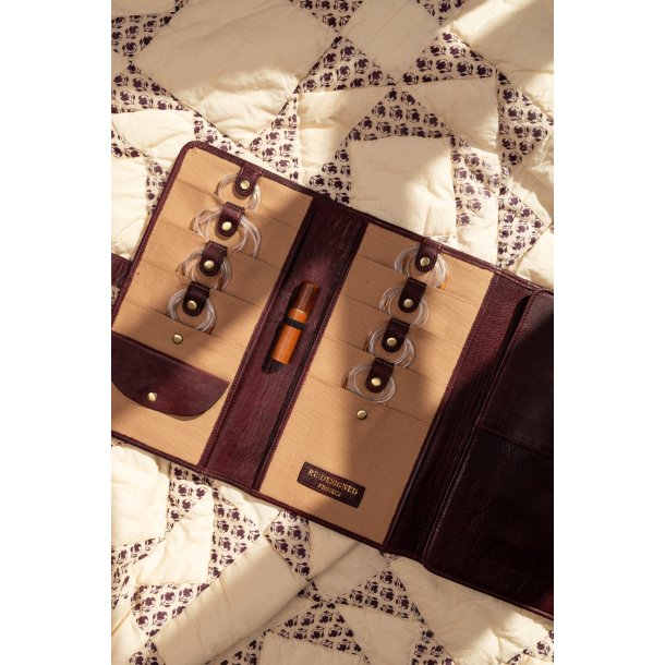 RE:DESIGNED PROJECT - Project 82 - Dark Cherry - 100% l�der