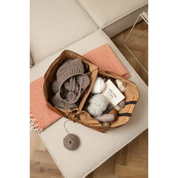 RE:DESIGNED PROJECT - Project 40 - Walnut/Gold - 100% l�der