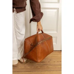 RE:DESIGNED PROJECT - Project 40 - Walnut/Gold - 100% l�der