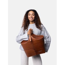 RE:DESIGNED PROJECT - Project 72 - Walnut - 100% l�der