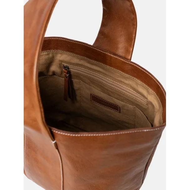 RE:DESIGNED PROJECT - Project 81 - Walnut - 100% l�der