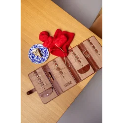 RE:DESIGNED PROJECT - Project 82 - Walnut/Gold - 100% l�der