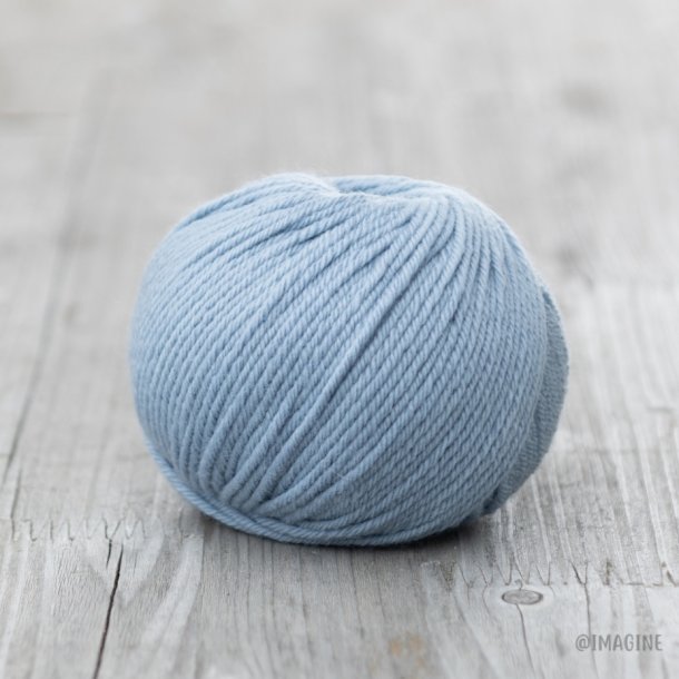 Imagine Wool - Soft Merino uldgarn - Lysebl (17) - 50g