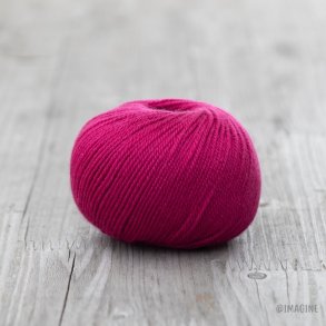 Imagine Wool - Soft Merino Thin uldgarn - Fuchsia (28) - 50g