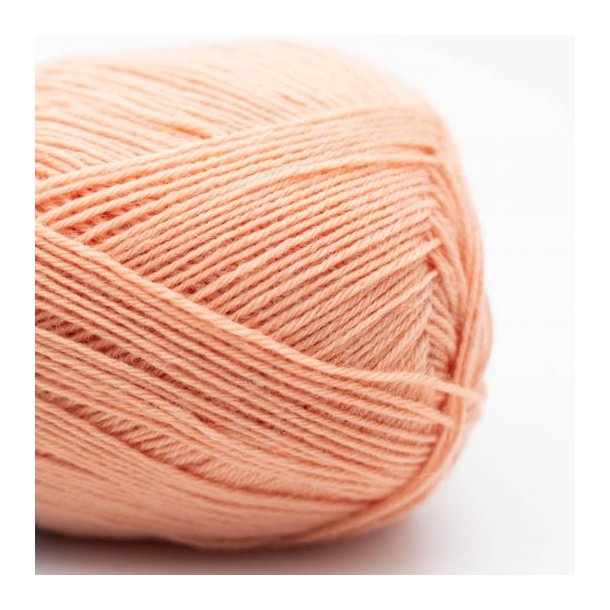 Kremke Soul Wool - Edelweiss Classic 4ply - uld/strmpegarn - Salmon 402 - 100g