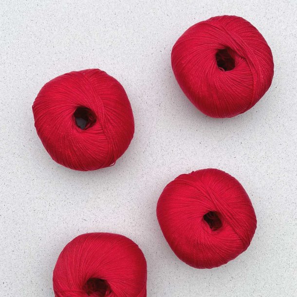 Pascuali - Arctic Pearl - 100% Lyocell garn (Tang og Eukalyptus) - Scarlet 07 - 50g