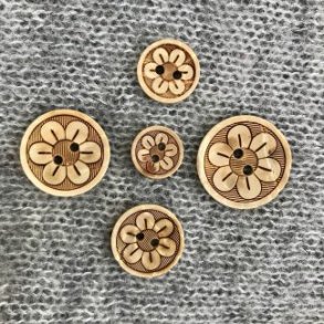 Smrblomst knap i kokosnd - 23mm