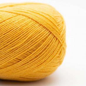 Kremke Soul Wool - Edelweiss Classic 4ply - uld/strmpegarn - Sunny Yellow 407 - 100g