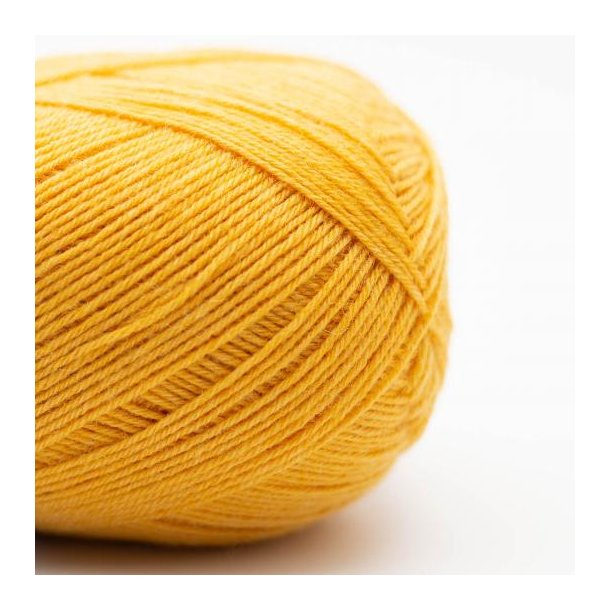 Kremke Soul Wool - Edelweiss Classic 4ply - uld/strmpegarn - Sunny Yellow 407 - 100g