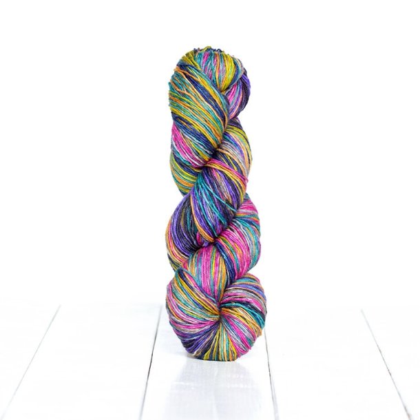 urth yarns - UNEEK Fingering - merino uldgarn - Fv. 3022 - 100g