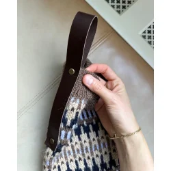 PetiteKnit - Lderstrop til Julesok - Mrkebrun