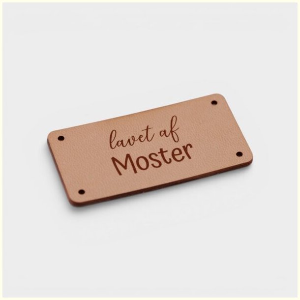 by KABRO - Label - Lavet af moster - naturfarvet l�der