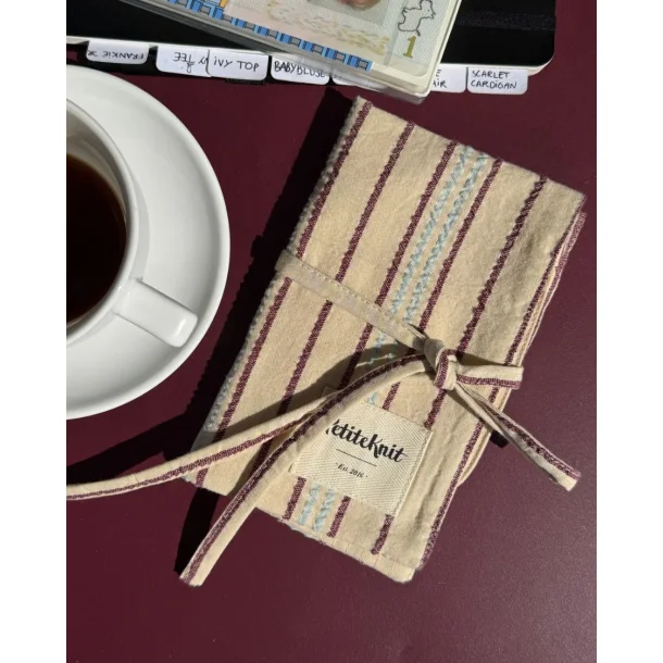 PetiteKnit - Knitter's Needle Case - To Go - Seersucker Twin Stripe