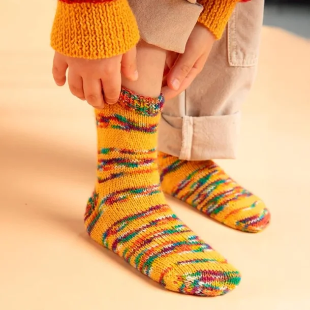 Plassard - Festival Multicolor - Strmpegarn - Fv. 98 - 100g