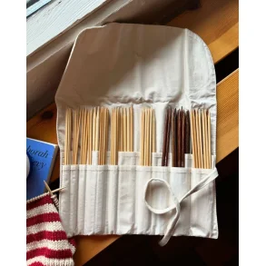 PetiteKnit - Knitter's Needle Case - Strmpepinde