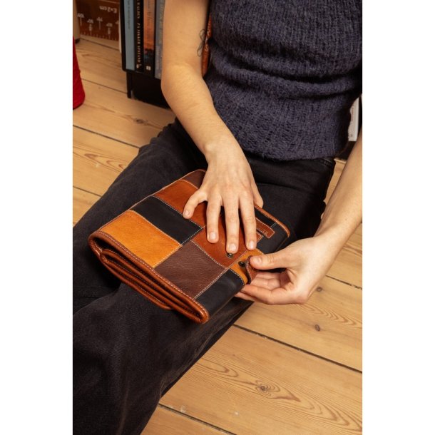 RE:DESIGNED PROJECT - Project 14 - Torn&Cut - 100% l�der