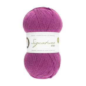 WYS - Signature 4ply - uld/strmpegarn - Blackcurrant Bomb 735 - 100g